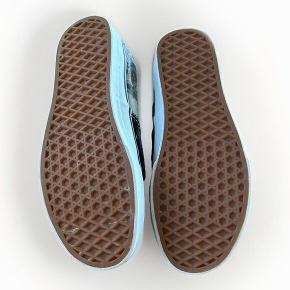 Star Wars X Vans Mens 7.5 Womans 9 Yoda Print Skater Sneakers - Picture 7 of 10